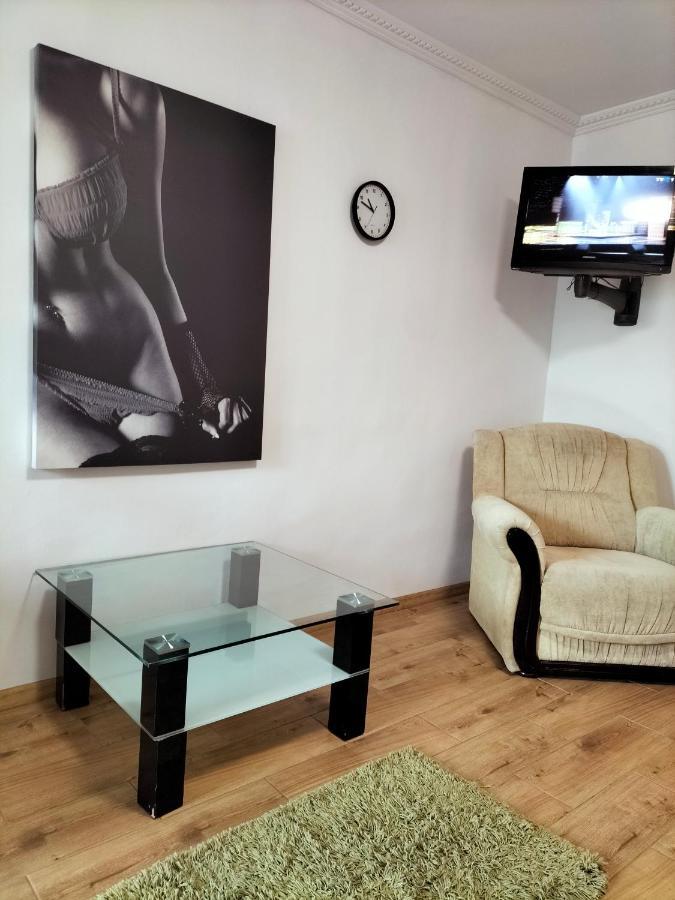 Regy Apartment Oradea Exterior photo