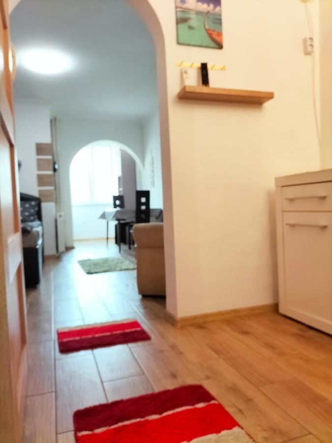 Regy Apartment Oradea Exterior photo